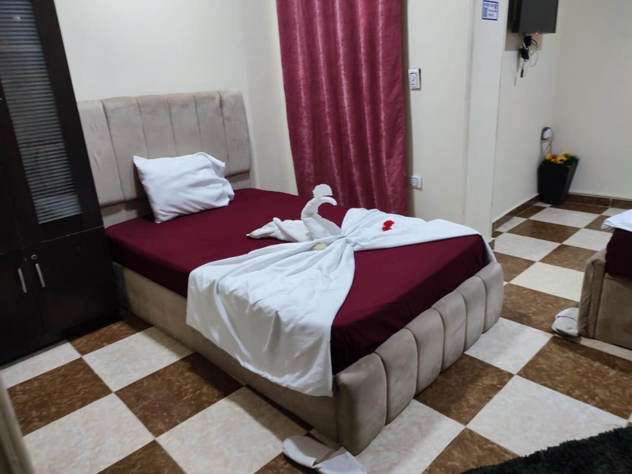Pyramid Stars Inn Nazlet el-Sîsi المظهر الخارجي الصورة